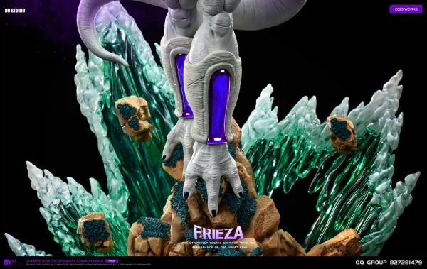 Frieza with LED Dragon Ball Du Studio 3