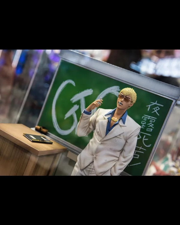 Eikichi Onizuka – GTO – Akihabara Club 4