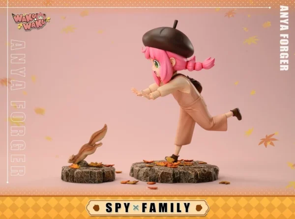 Chasing Squirrel Anya Forger – SPY X FAMILY – WakuWaku Studio 5