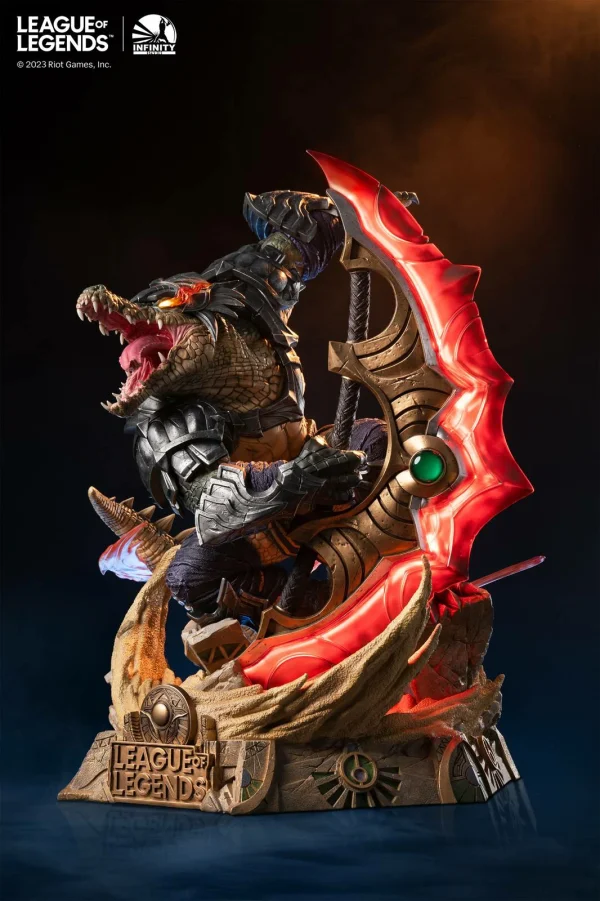 The Butcher of the Sands Renekton with LED – League of Legends – Infinity Studio 1