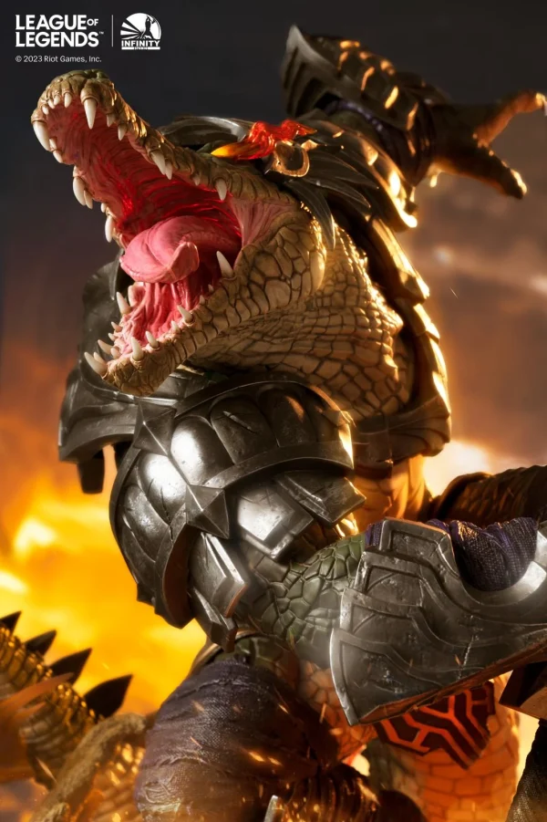 The Butcher of the Sands Renekton with LED – League of Legends – Infinity Studio 5