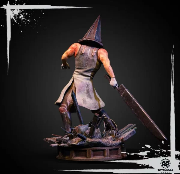 Red Pyramid Thing – Silent Hill – TE Studio 1