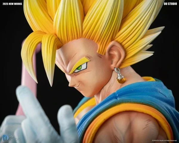 Vegetto with LED - DU Studio [Pre-sale] - Image 4